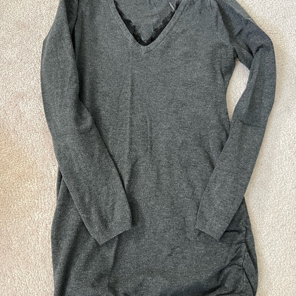 Lot of 2 Maternity Sweater tops - Picture 6 of 8